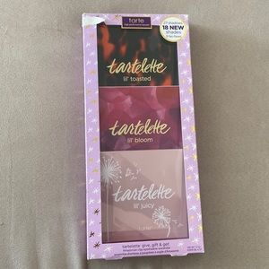 Tarte Amazonian Clay eyeshadow wardrobe.